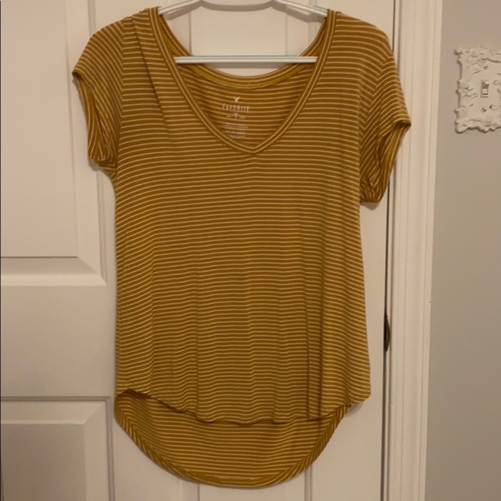 American eagle t shirt